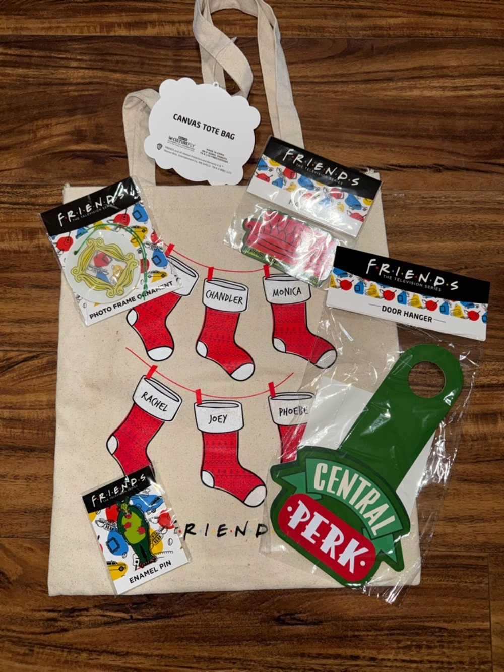 Friends accessories bundle